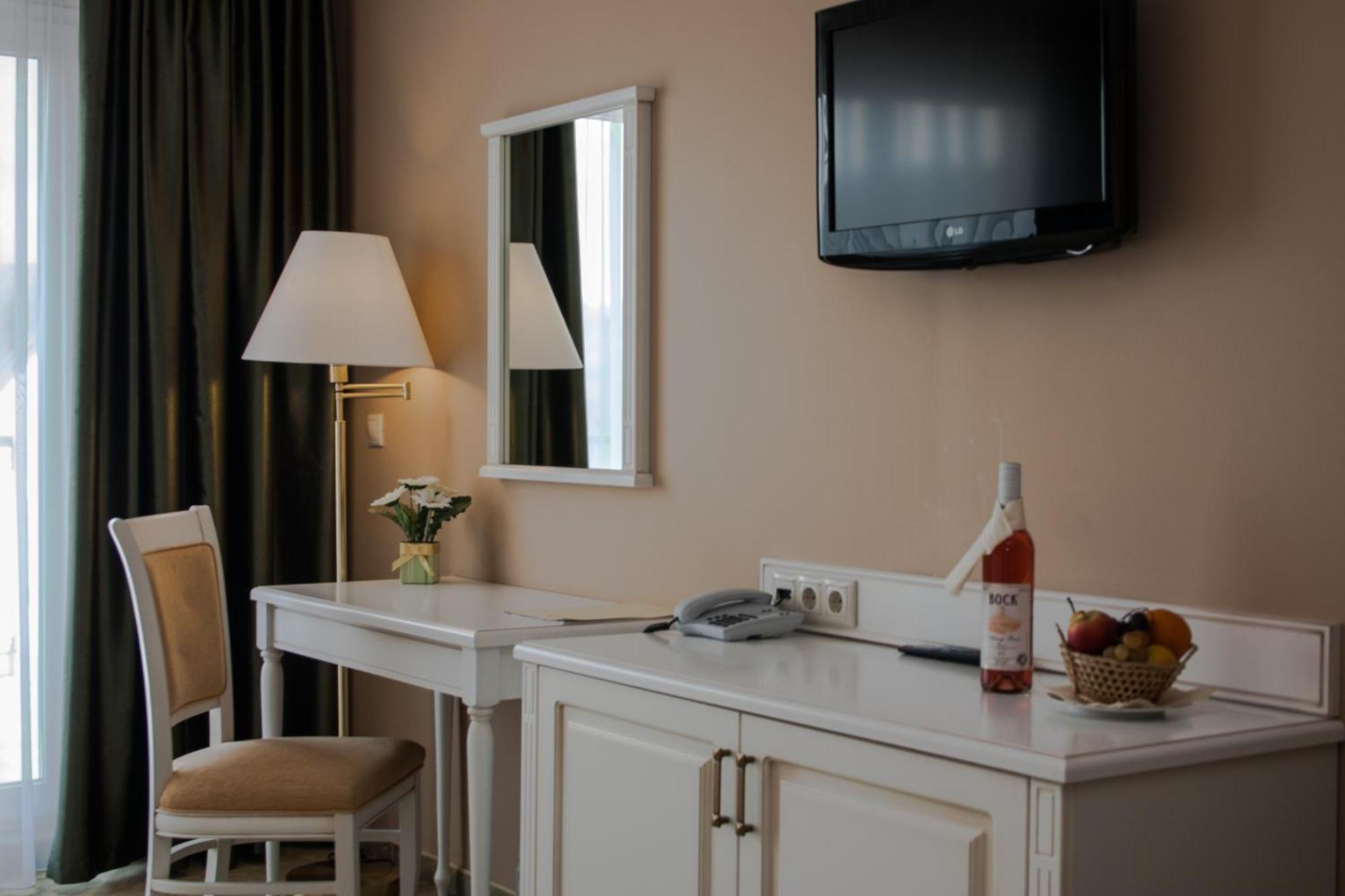 Calimbra Wellness Hotel Superior Miskolc Esterno foto