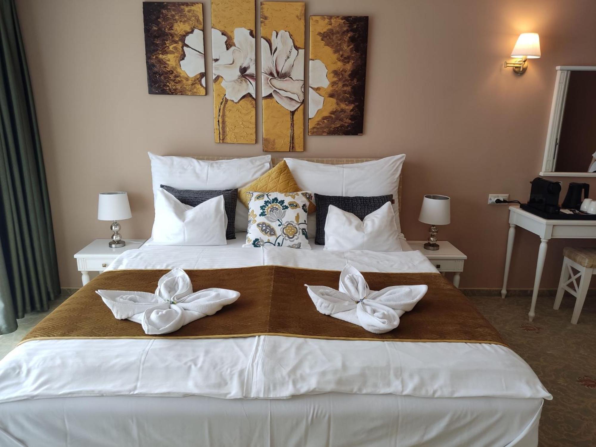 Calimbra Wellness Hotel Superior Miskolc Esterno foto