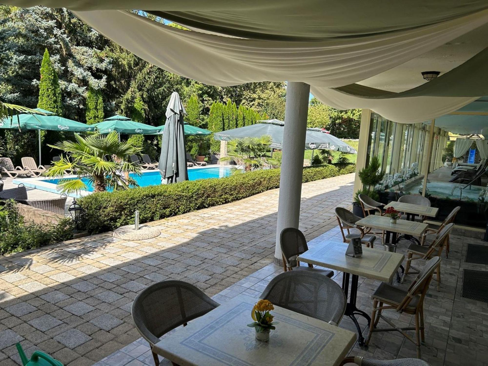 Calimbra Wellness Hotel Superior Miskolc Esterno foto