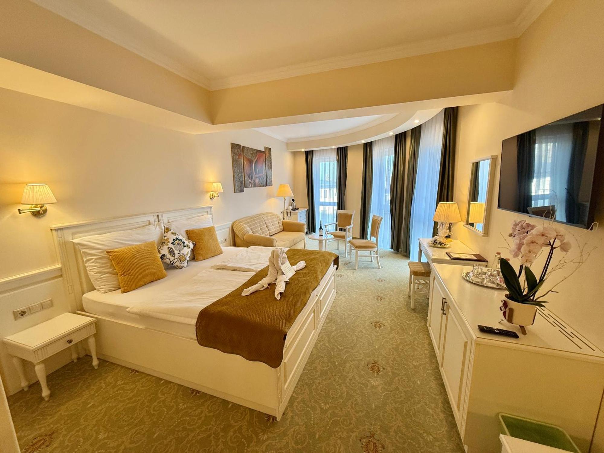 Calimbra Wellness Hotel Superior Miskolc Esterno foto
