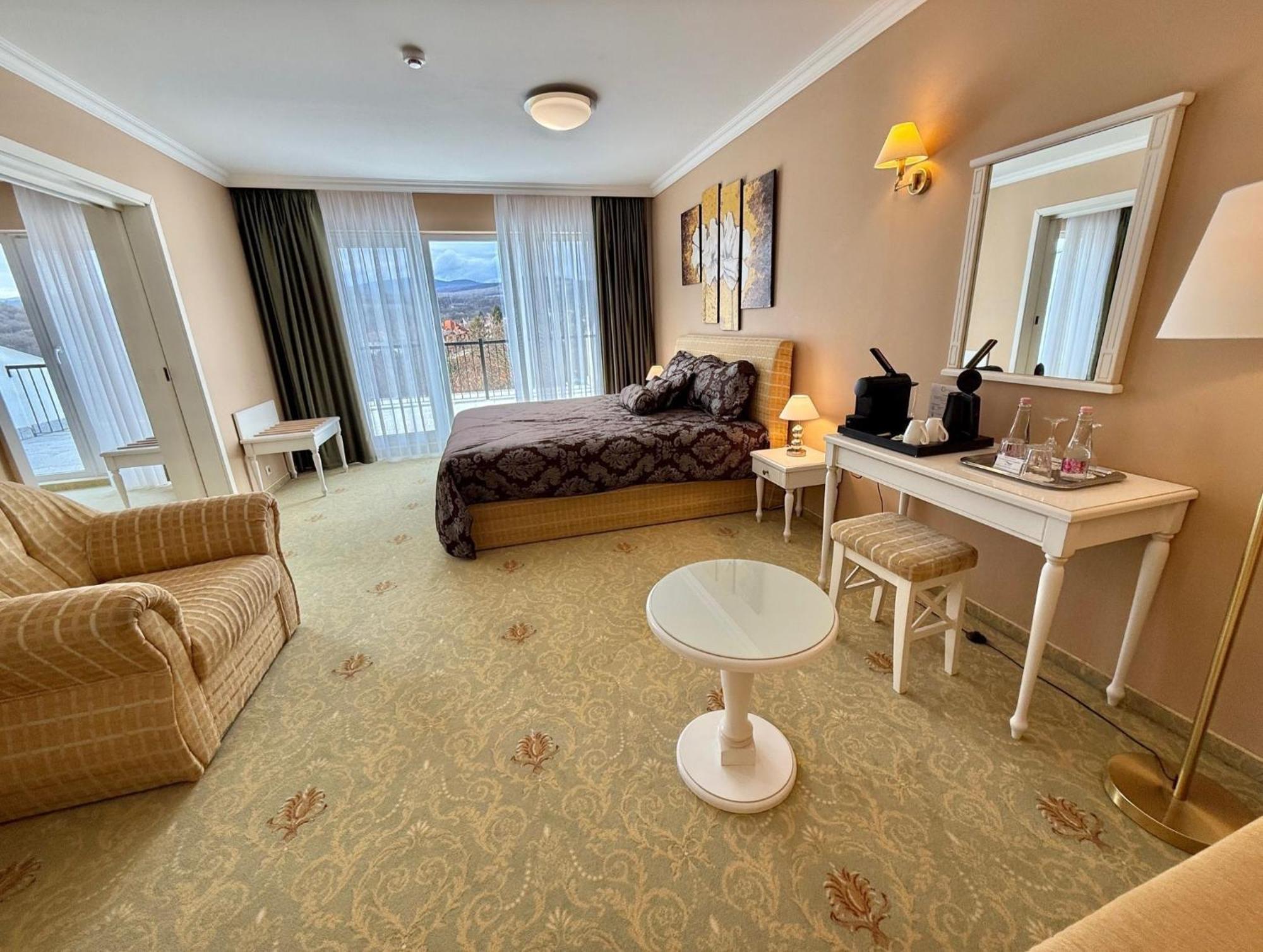 Calimbra Wellness Hotel Superior Miskolc Esterno foto